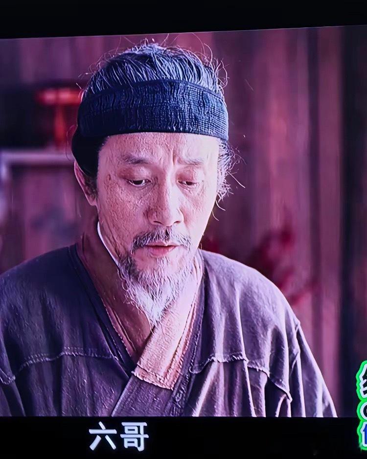 全网吹她新剧《家业》演得多好，我劝你先别急着信。资本的账本，可比通稿诚实多了。翻