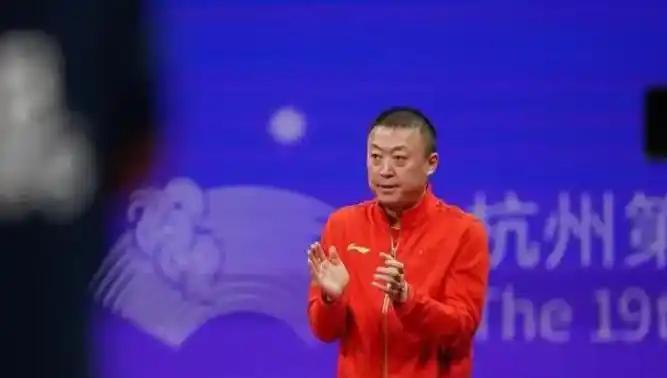曼昱不战而胜，但马琳估计一点也高兴不起来......郑怡静的因伤退赛，使得曼昱