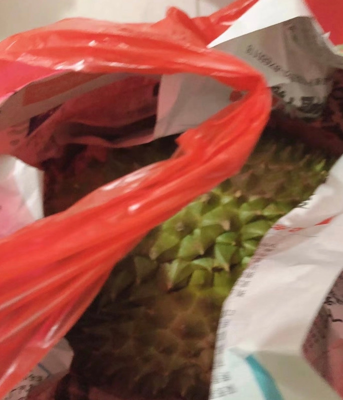 求助，买到不熟的榴莲该咋办啊？想哭，出果率这么好，可全是生包，就只有一丁点儿软