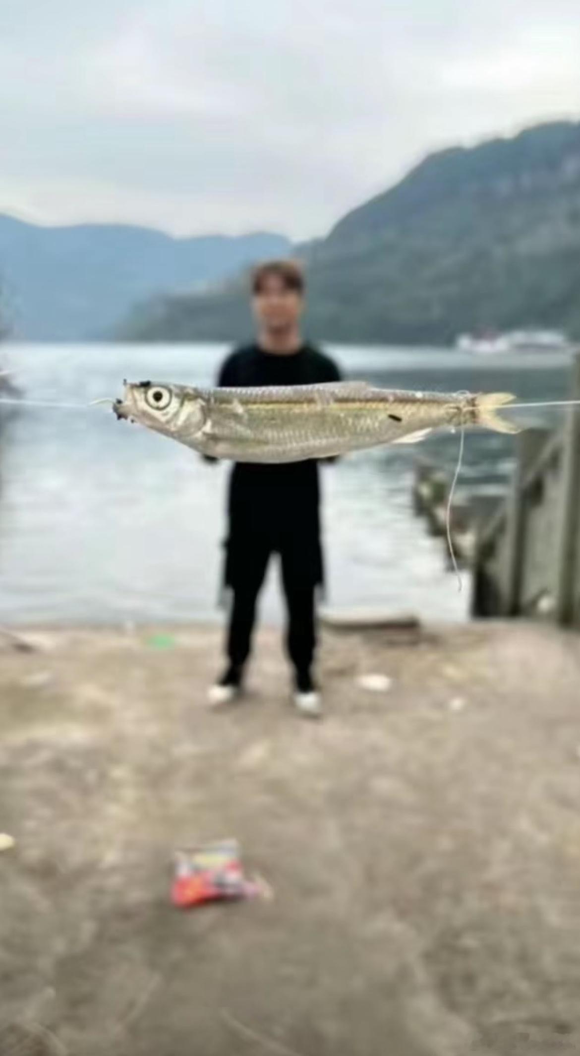 钓鱼佬永不空军！心满意足，回家！钓鱼