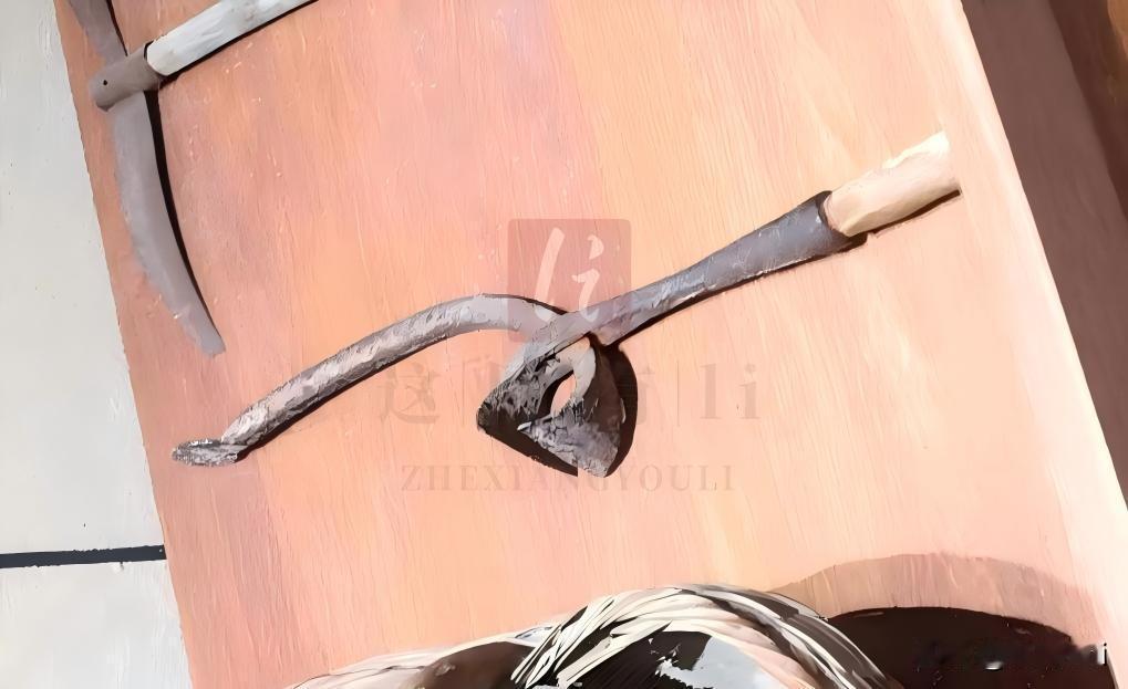 还记得小时候老家墙上挂的这个老物件吗？谁能说出它的名字，还有它当年是用来干啥的