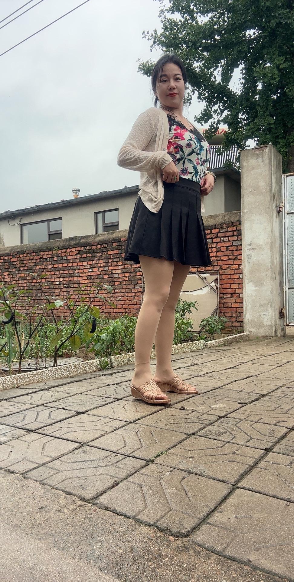 山里姑娘短裙搭配