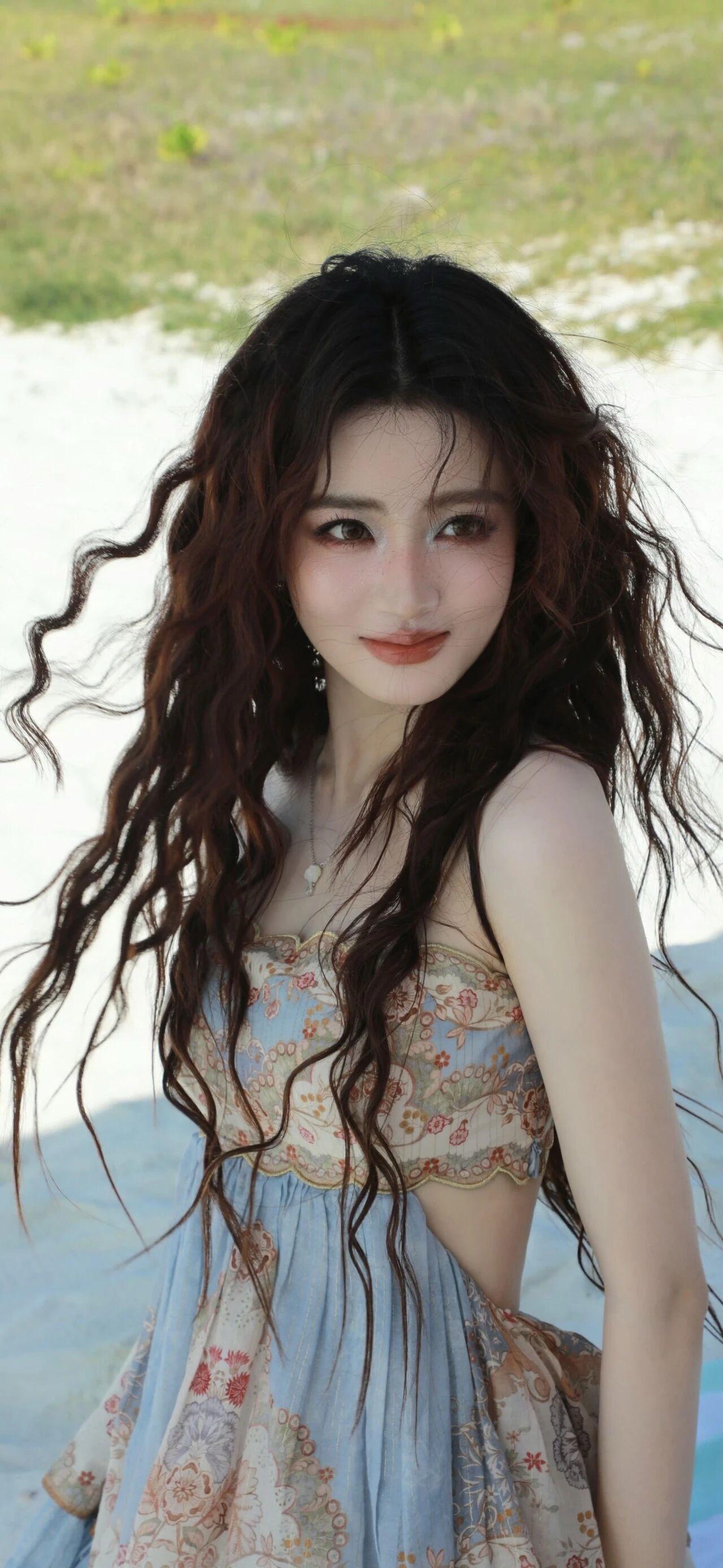 徐璐 海边度假！野性 甜美 纯欲风轻松驾驭！