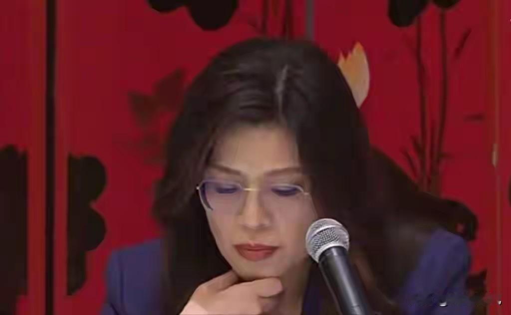 郑丽文被蓝营候选人孤立？蒋万安一句话亮了，将萧旭岑一军郑丽文被蓝营候选人孤