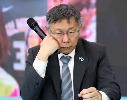 柯文哲配合民进党通过了庞大的军购案后，现在，全湾湾的人，都在关注着，3月26日柯