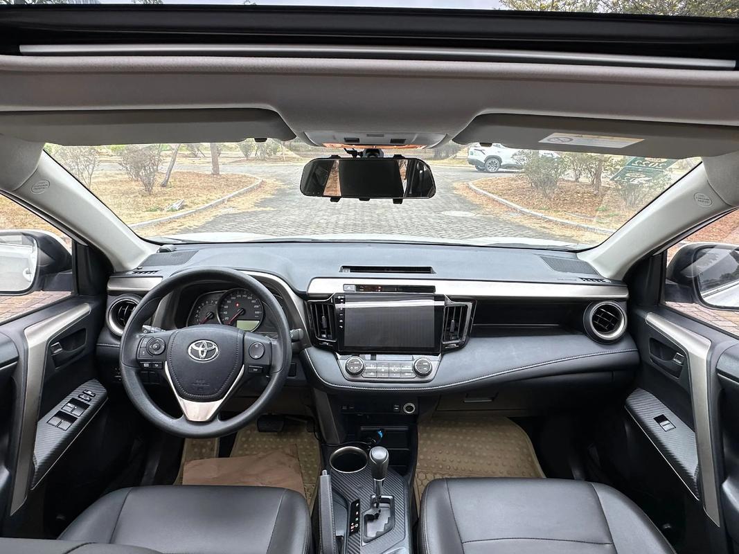 RAV4真实油耗不掺水：我跑五万公理给你市区/高速准数，表显别全信✅2.0L