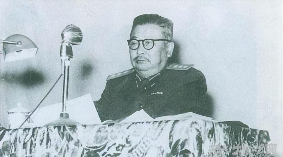 1957年10月的一天，李克农发生了极为奇怪的一幕，当时他忽感头晕，刚想出门散步