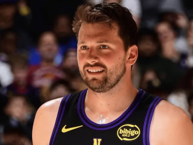 ESPN湖人记者DaveMcMenamin更新了卢卡-东契奇的伤病恢复情况。