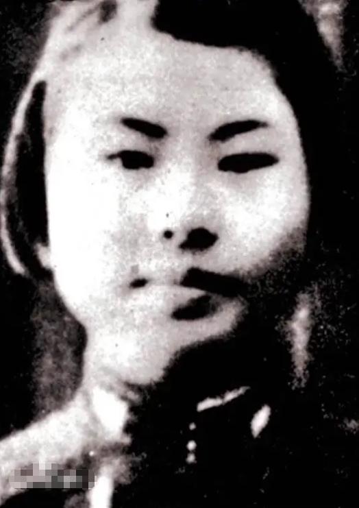 杨开慧的侄女，10岁时就想要替姑姑报仇，1941年，21岁不小心从悬崖摔下身亡，