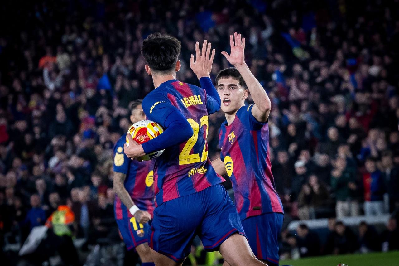 4-3！2-1！马竞闯进决赛，巴萨出局3月4日的足坛赛事注定让人久久难以忘怀