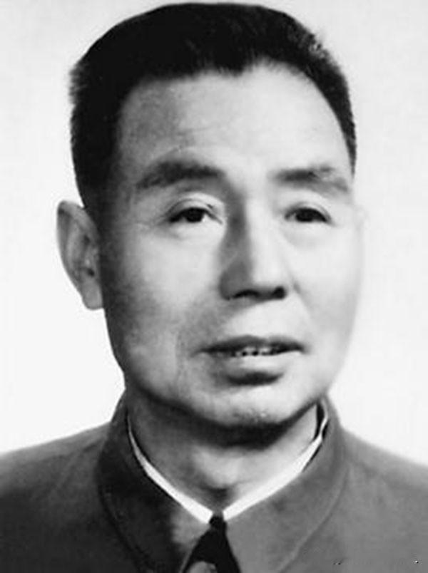 牛书申牛书申（1913—2007），男，开国少将，陕西省黄陵县人。中国共产党优