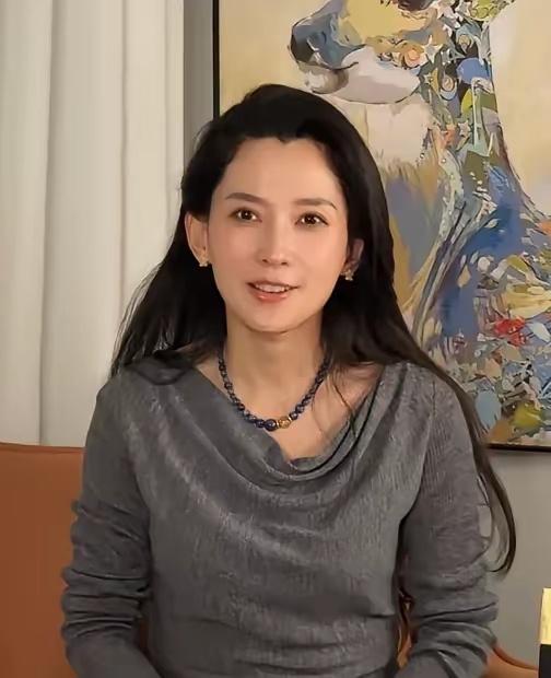 汪峰：森林北，没想到你当年上过《非诚勿扰》，还牵手成功了，这事儿传得挺广啊。