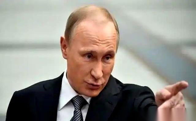 俄罗斯那枚叫“榛树”的高超音速导弹，砸下来了。但里面是空的。普京的命令更绝：