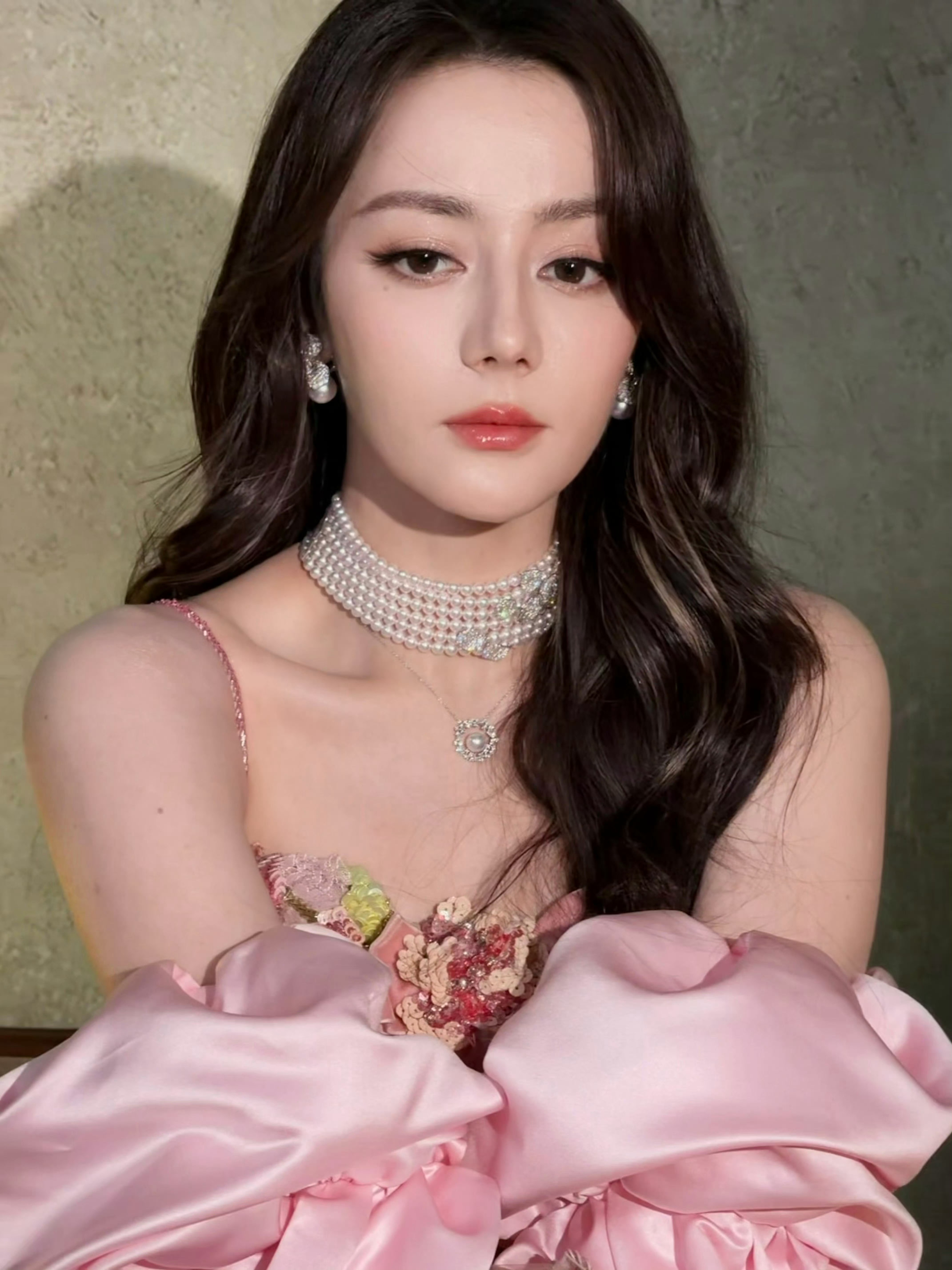 热巴工作室出图花神迪丽热巴好美啊​​​