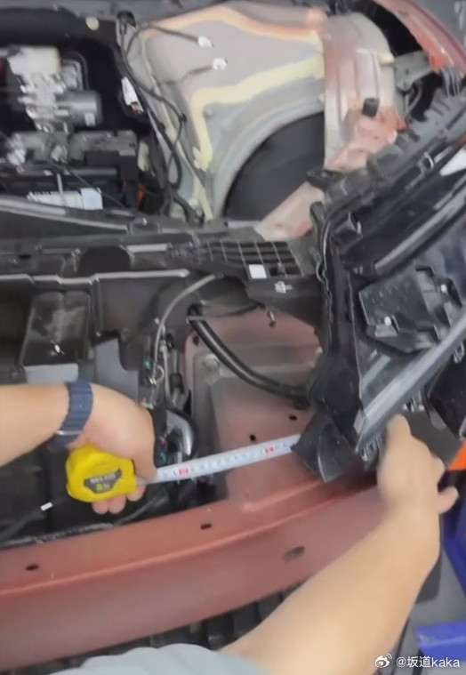 广汽丰田明确过铂智7的三重质保，也在铂智7的上市会上，把远超国标的电池安全性测试