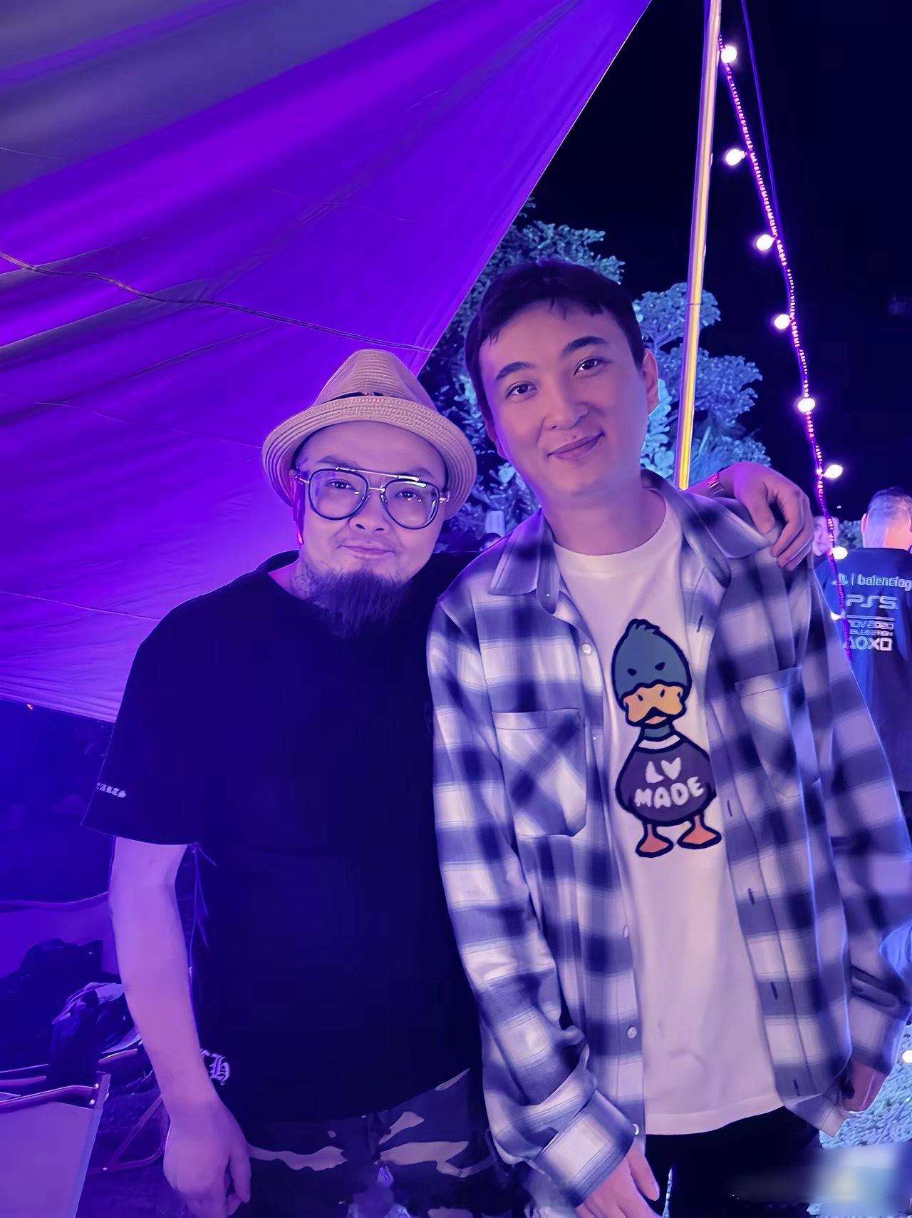 大家有没有觉得王思聪越老，面相越和善？