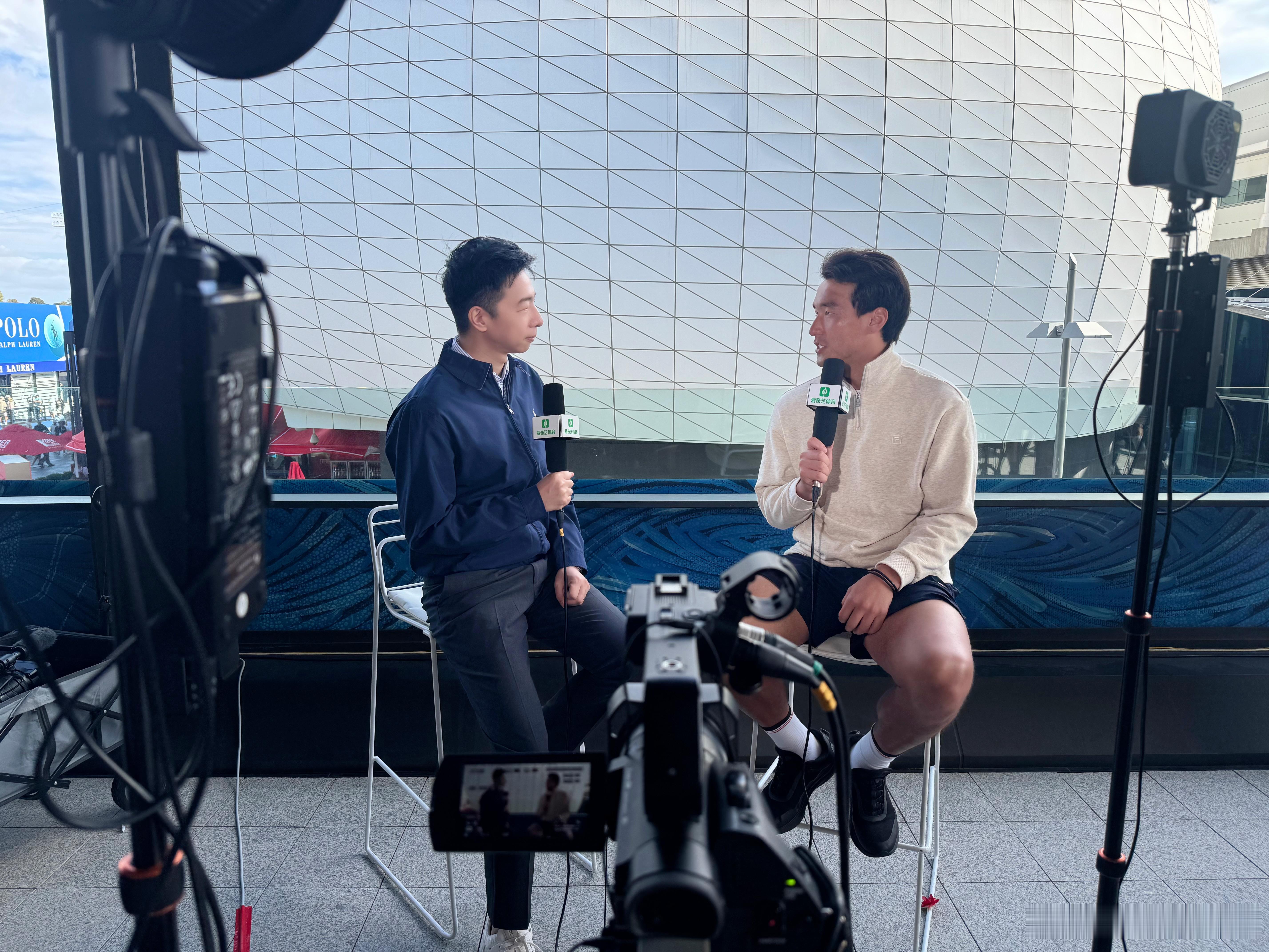 澳网2026媒体日专访：布云朝克特小布：去年对自己来说是一个很新的体验，无论是