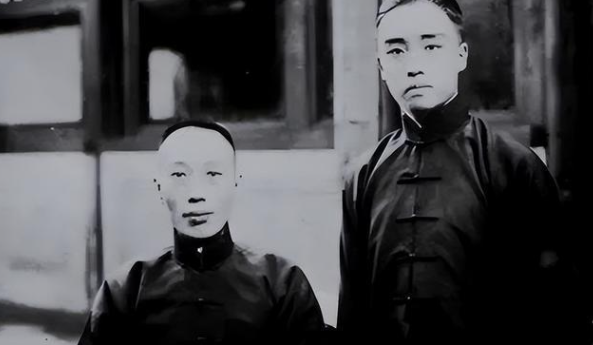 1918年，因为妻子生不出儿子，他找了个情妇生孩子，然而，儿子刚出生就被保姆摔死