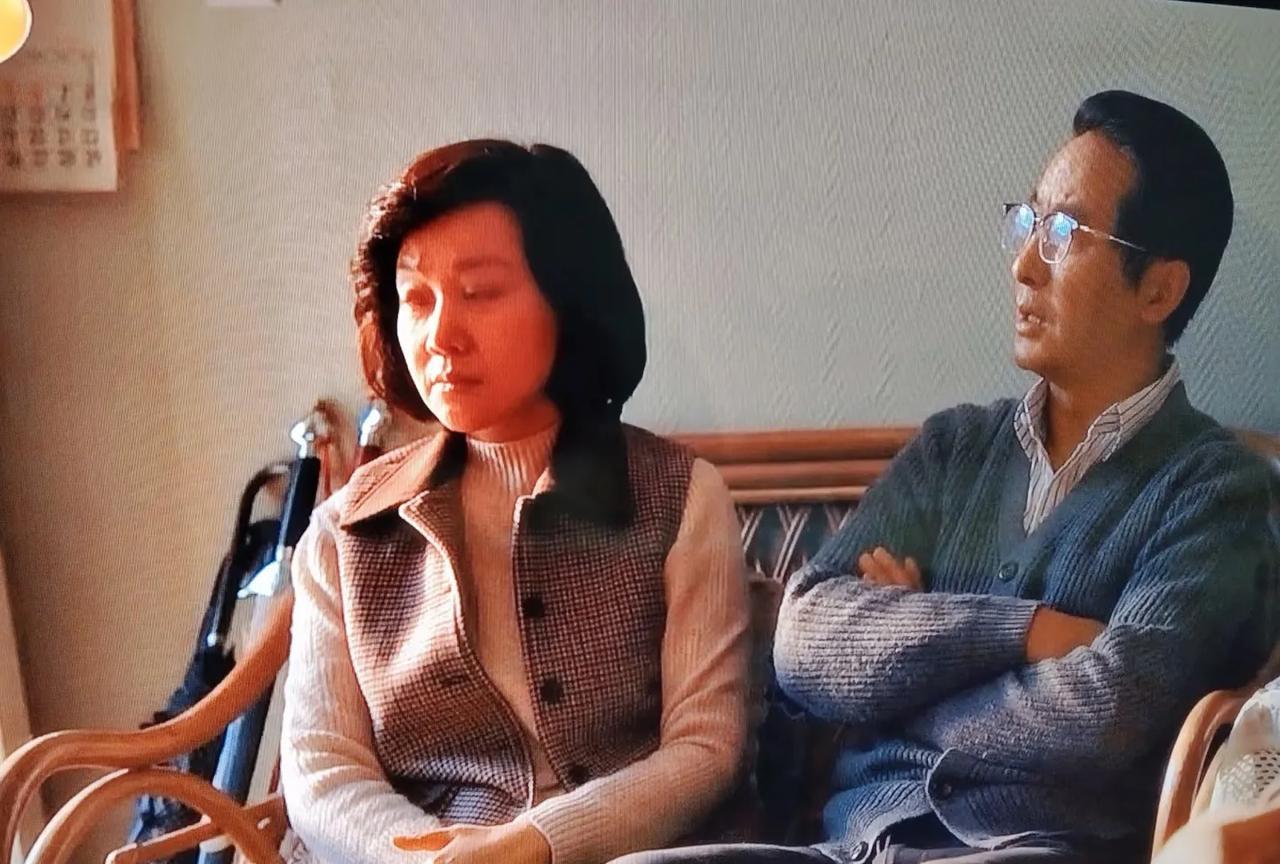 侄女泣不成声的给我打电话。我以为是因为考得不好，结果她说她能上985。当我以