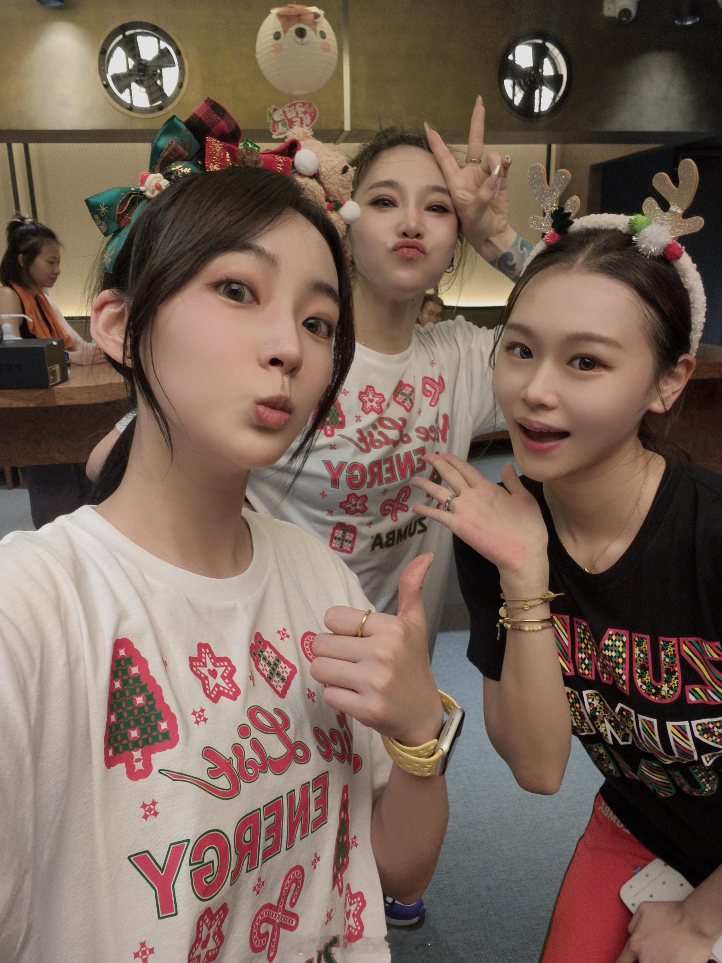 日子怎么可能跟谁过都一样呢有很多快乐是要收集呢！我的日常plogcity不cit