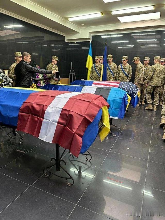 俄军在库皮扬斯克方向击毙一名巴西雇佣兵后，顺藤摸瓜挖出一条新路线：乌克兰情报总局