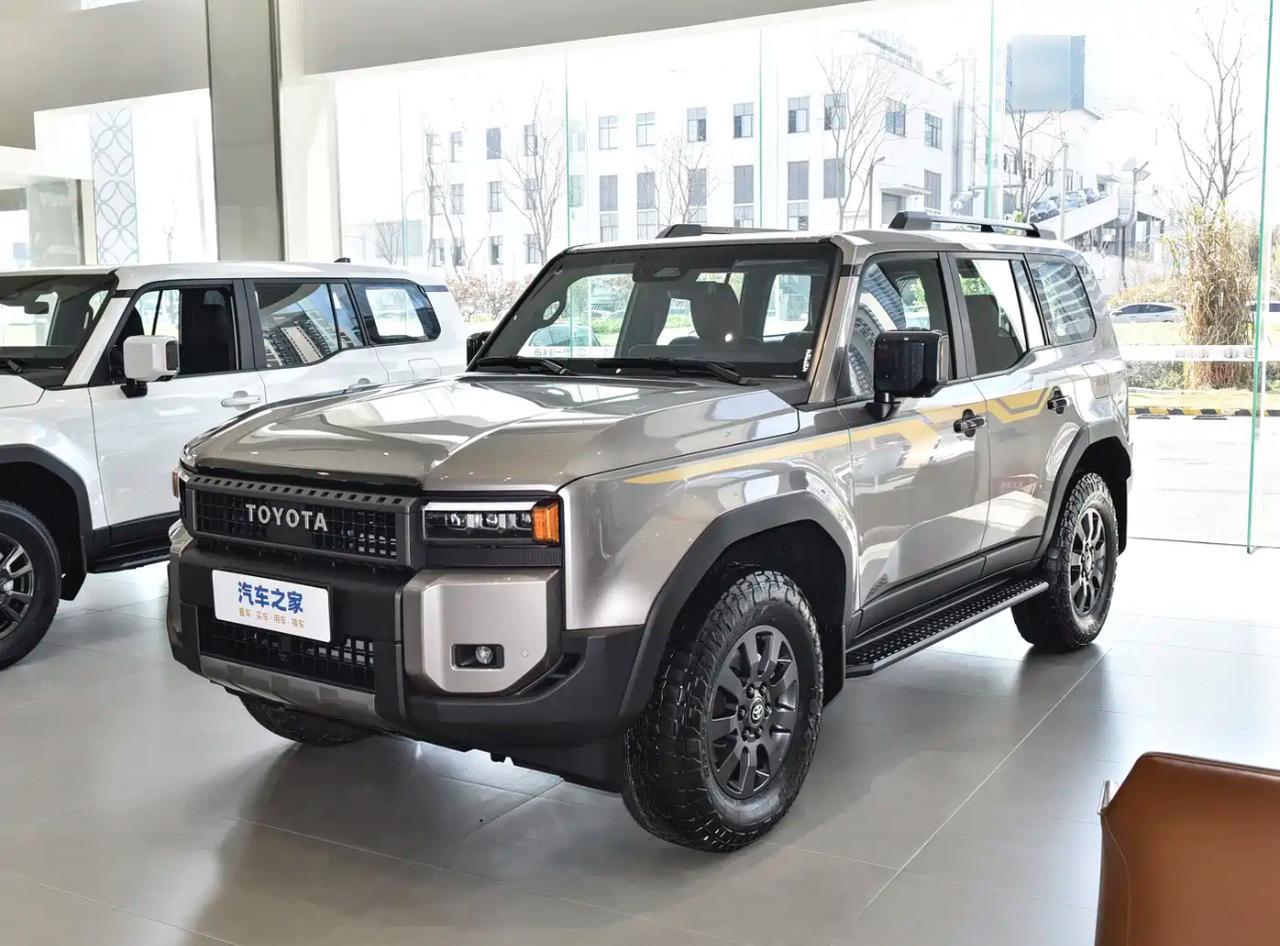 2025款丰田普拉多核心信息2025款一汽丰田普拉多推出五款配置，指导价44