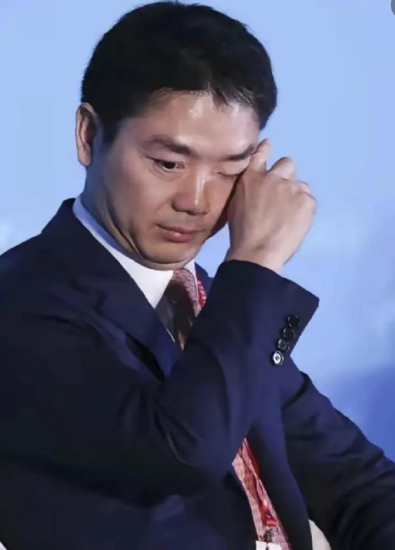 刘强东这事我专门去查了一下不查不知道，一查下一跳万万没想到，京东在巴黎的仓库，