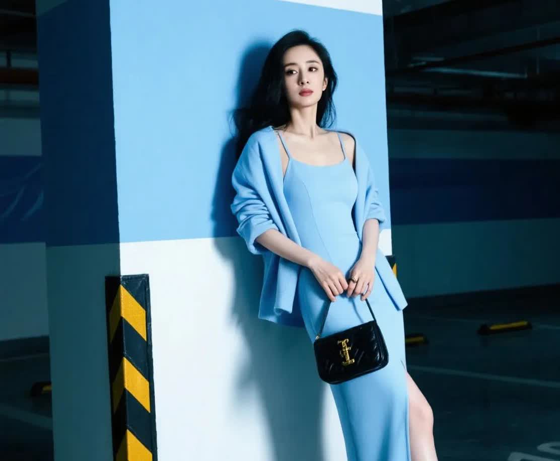 杨幂马上踏入40岁的年龄，你还会喜欢她吗？杨幂曾经是多少90后的白月光，