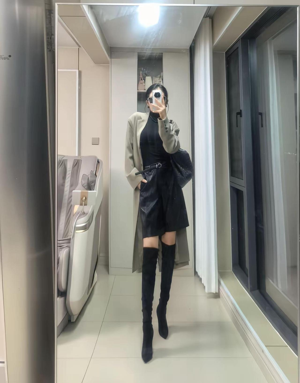 日常穿搭长靴穿搭长筒靴拽姐穿搭
