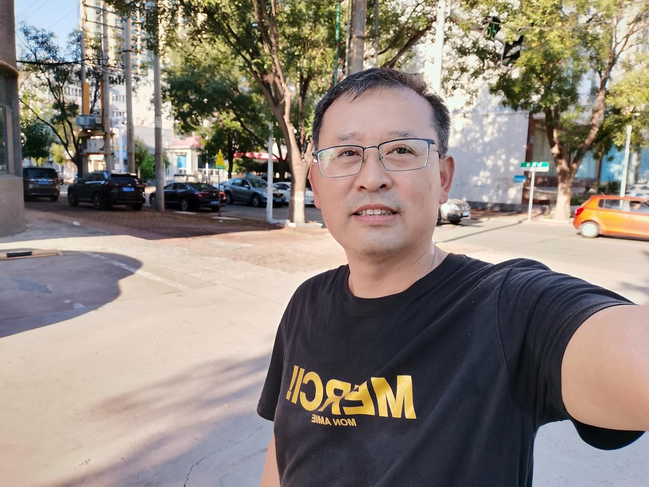 惊心！戒烟复吸，到底摧毁了什么？1、复吸第一口，直接击穿心理防线。从控制