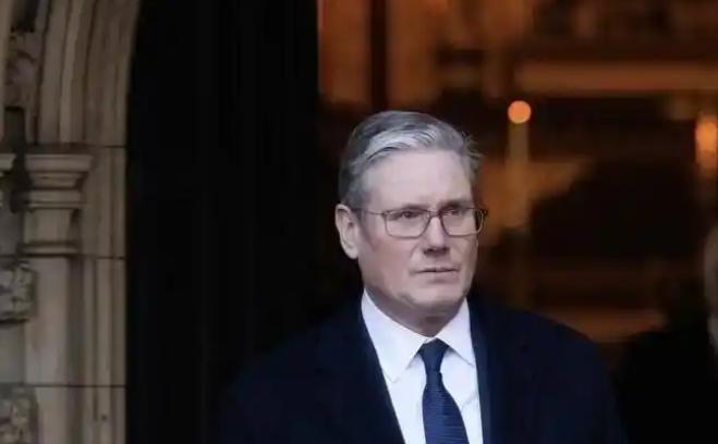 1月3日，美国越境“抓捕”马杜罗后，英国的表现出乎意料，这一次英国没有选择跟着美