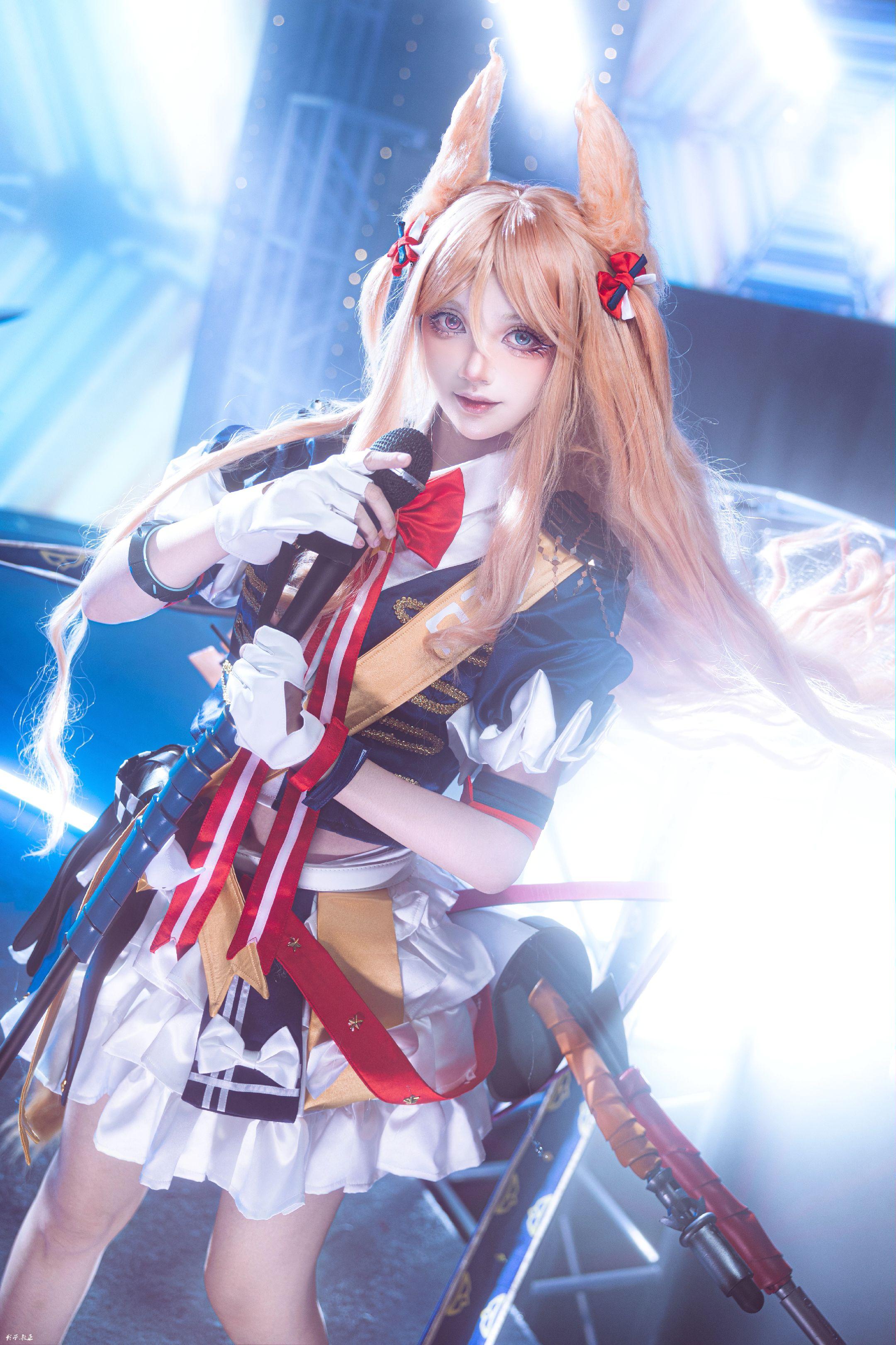 我们兰登修道院的偶像!     摄影：教主shadow