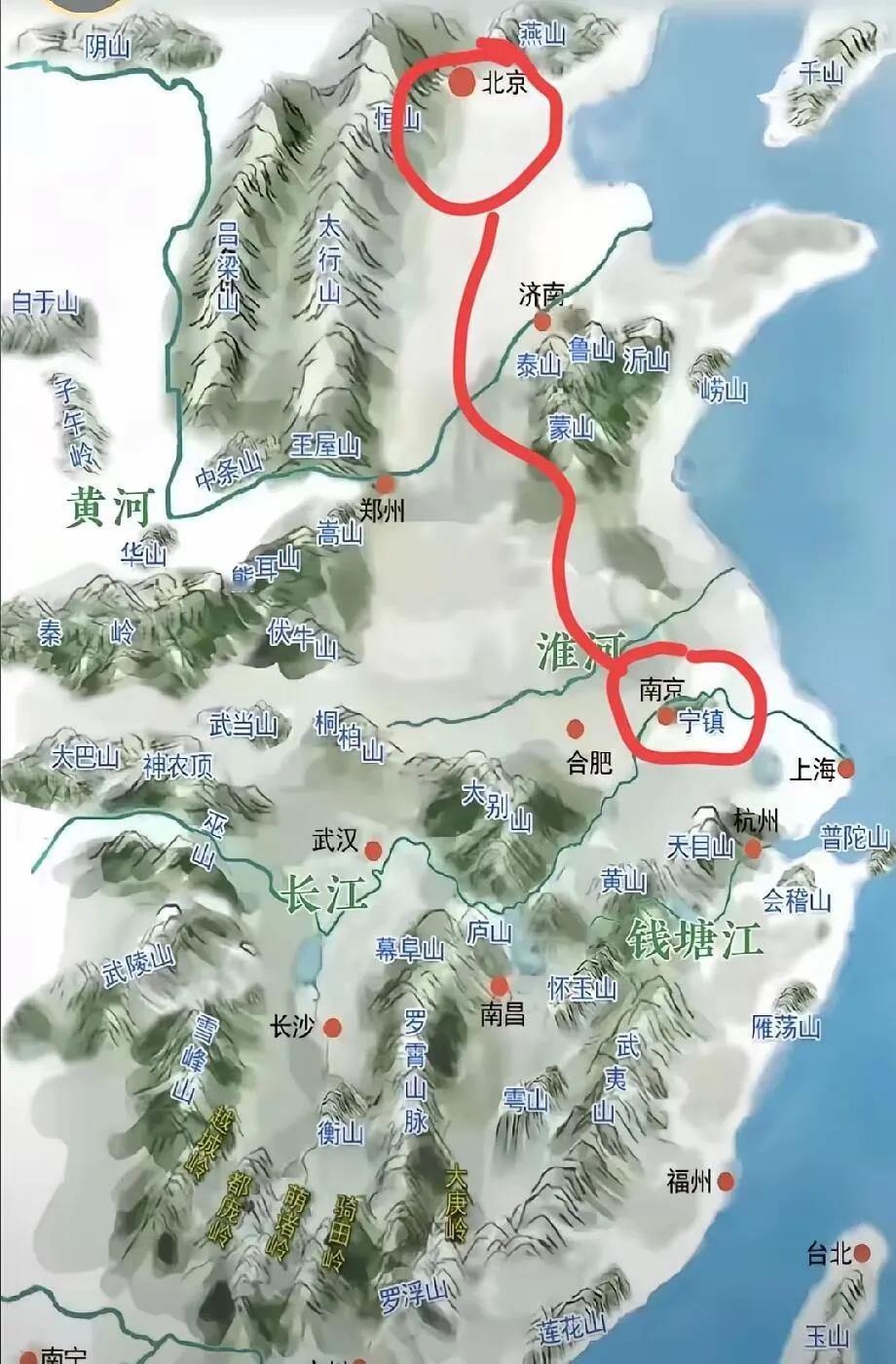 原来北京和南京之间的距离这么远啊，达到1020公里左右，令人震撼！两地的地理位置