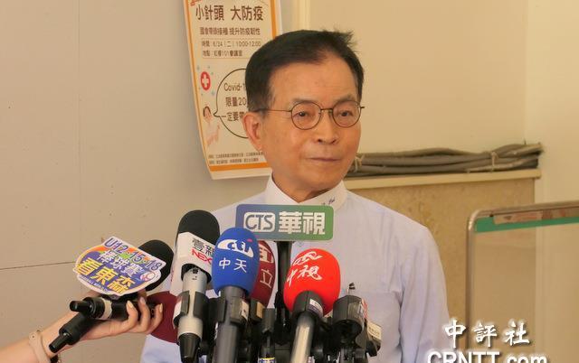 赖士葆：美国要掏空台湾，民进党还跪着谈很可悲美国总统特朗普昨天接受专访时提及，