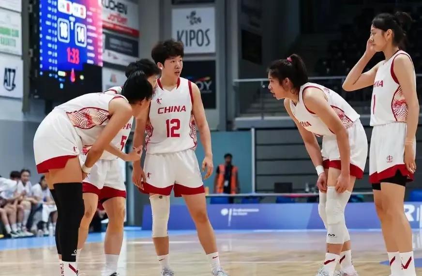 大运会女篮比亚洲杯的中国女篮到底强在哪？论绝对实力大学生球员肯定不如国家队女篮，