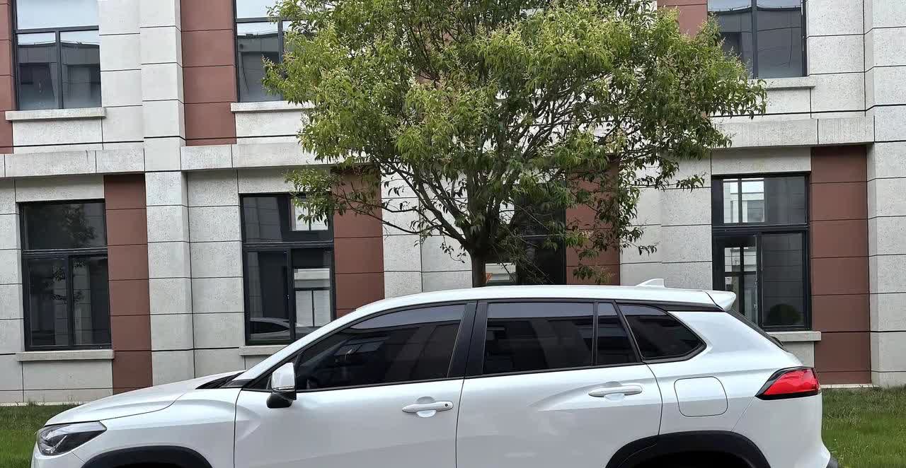 这应该是家用SUV的首选了吧，少听网上吹人均法拉利，现在的经济行情，其实买一辆1