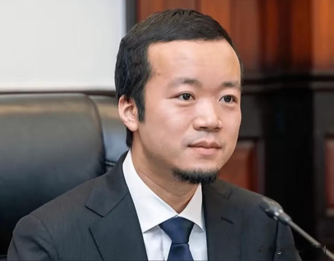 太子集团的陈志现在肯定特别后悔，这次算是踢到钢板上了，属实是栽了个大跟头。你手下