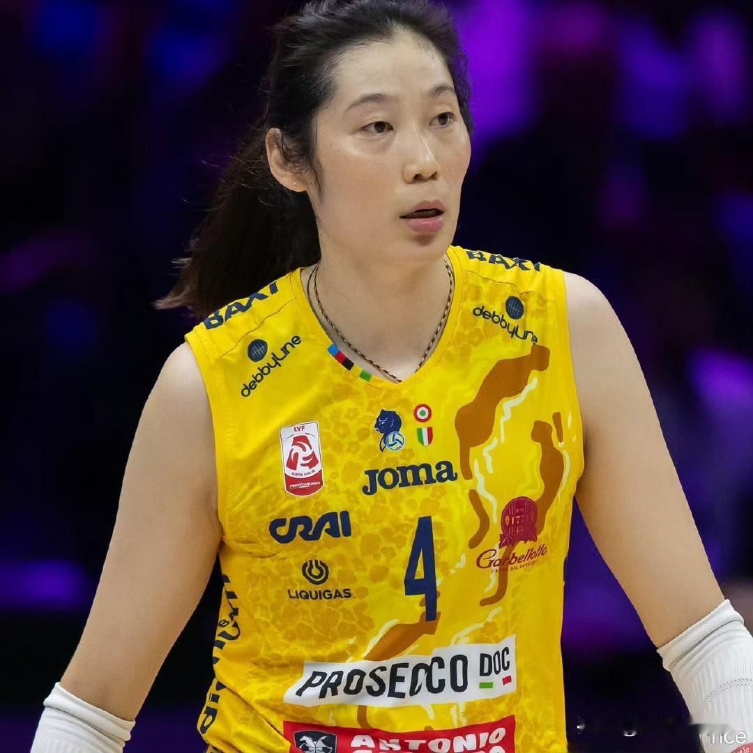 意大利媒体确认：朱婷下赛季留队科内利亚诺！拒绝土超邀约的她，用48%成功率、41