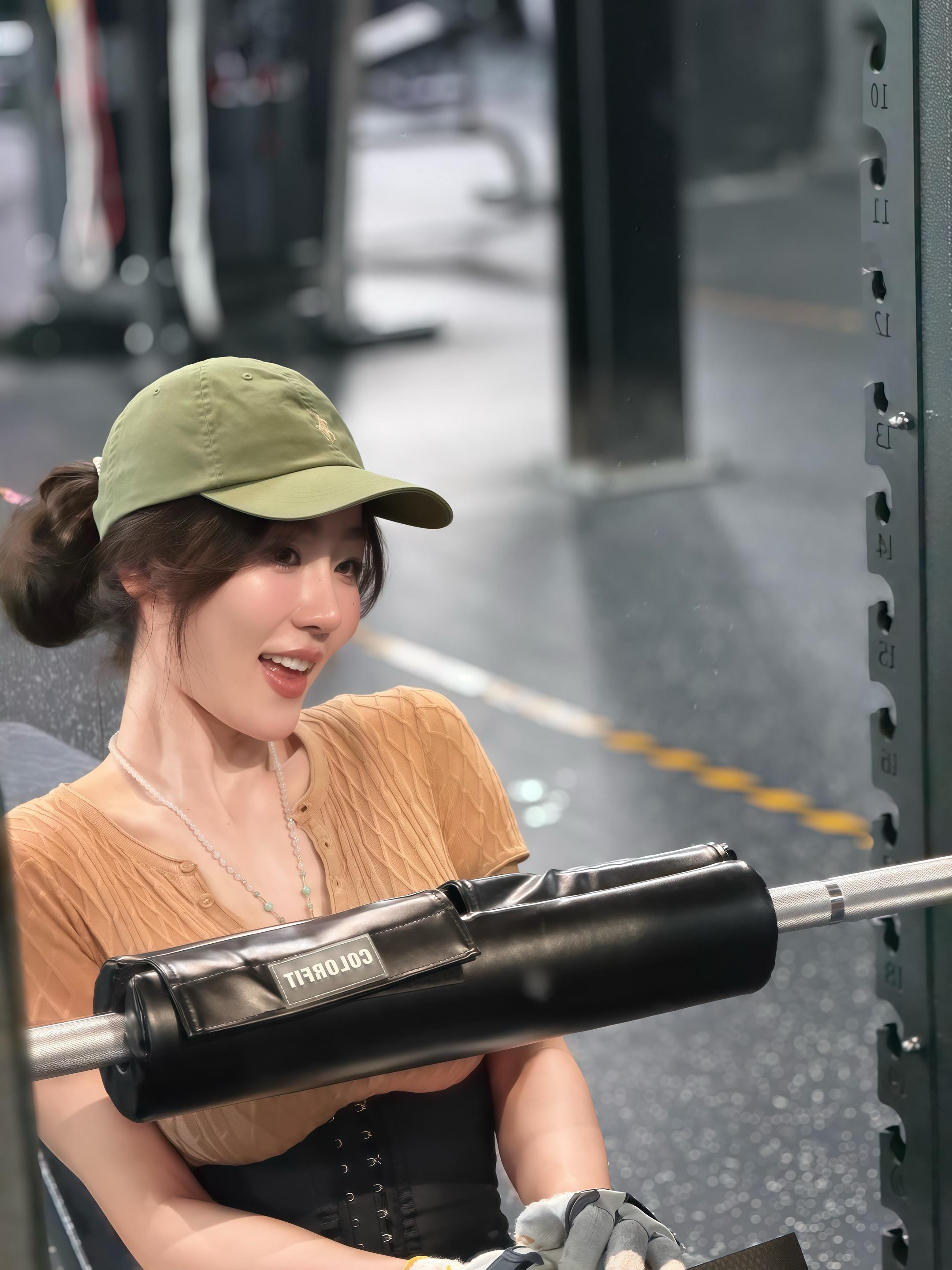 刺猬小姐长大了