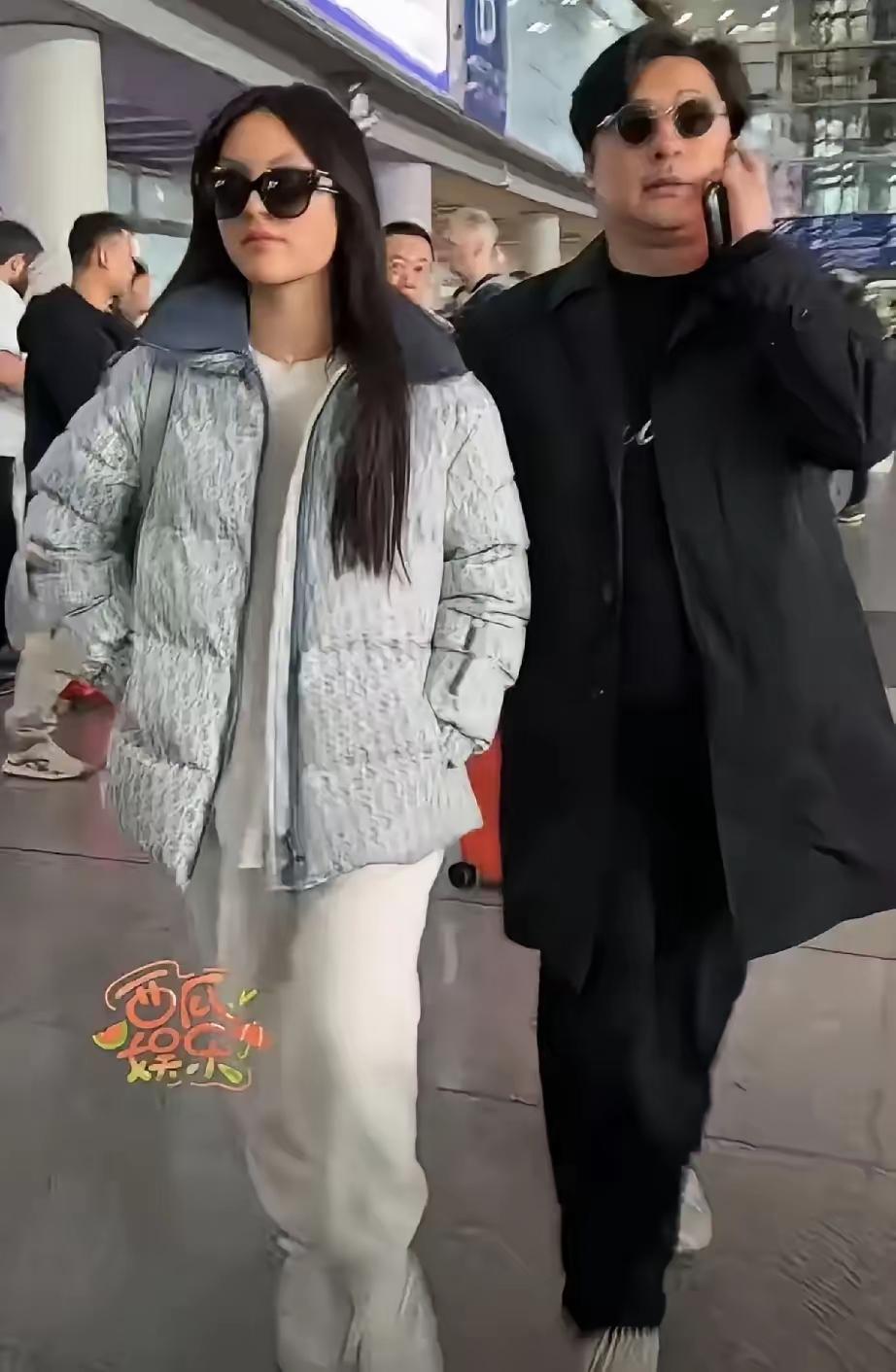 王诗龄从英国放假回国的消息一出来，不少人扒她读的博耐顿中学，越看越有意思。