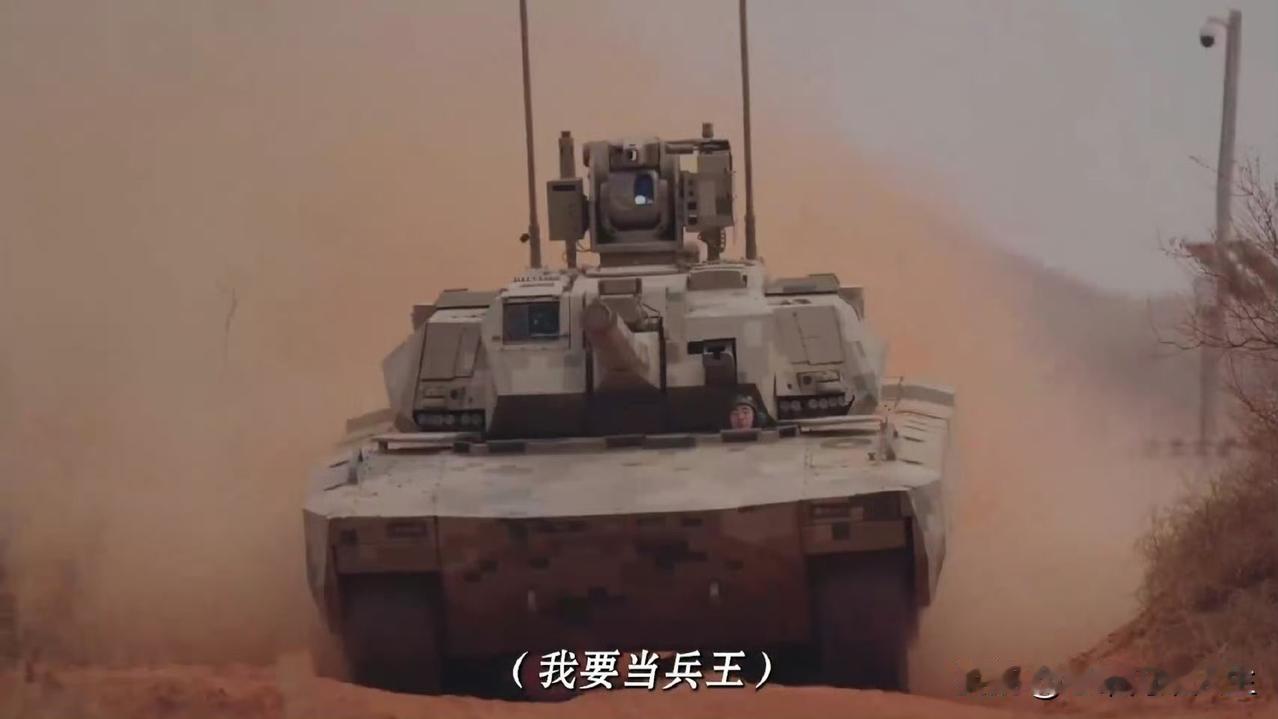 好家伙，过于落后，可以随便展示，咱们的100式坦克，现在这是正式装备部队了吗？[