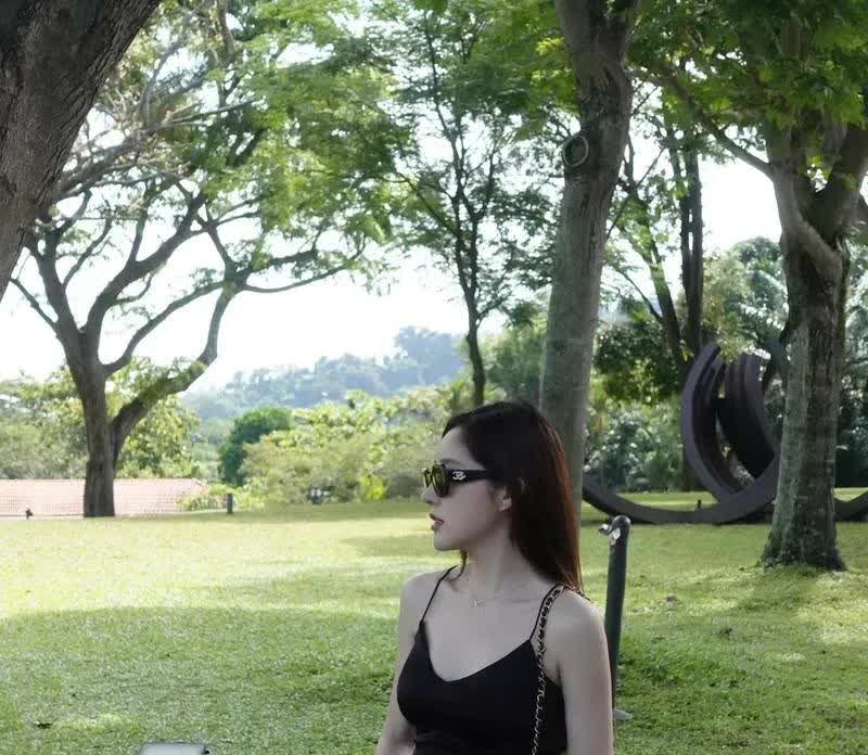 现在的男人真的是人间清醒。在相亲角，一位90年的小姐姐看上了一位89的博士生