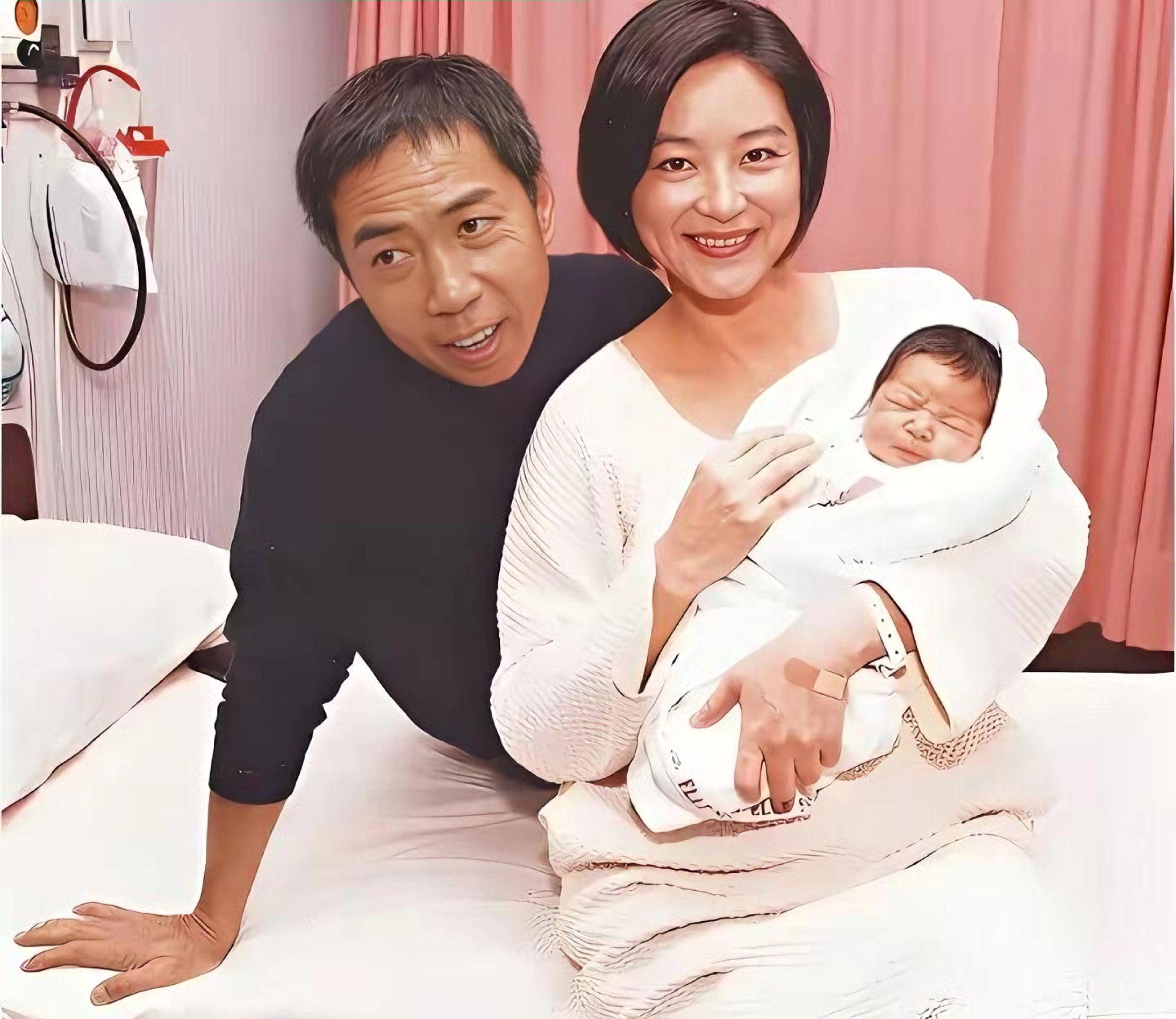 谁懂啊！林青霞当年根本不是“下嫁”，是被逼到绝境后的自救！ 19岁爱上...