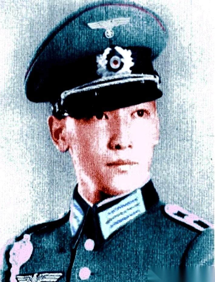 偷偷给自己打了一针催产针。就为了让孩子赶在公公生日那天出生,讨个好彩头。结果