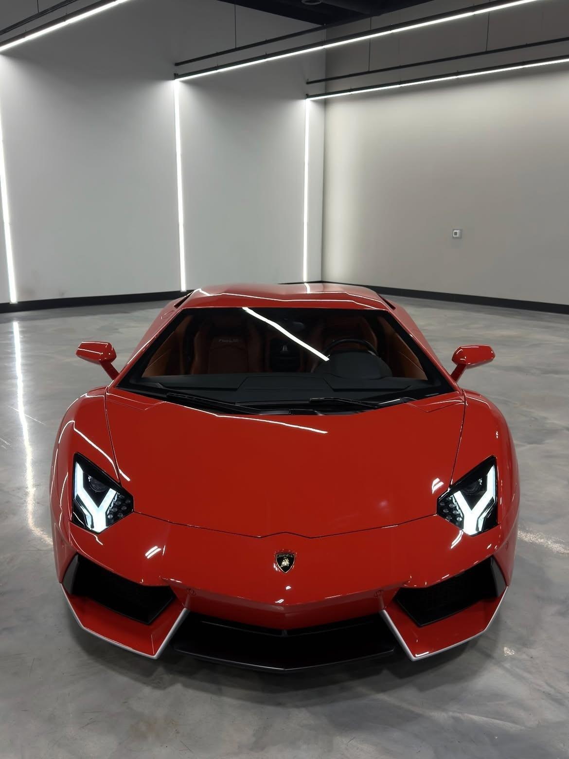 兰博基尼兰博基尼Aventador兰博基尼Aventador，这头大红牛，大家