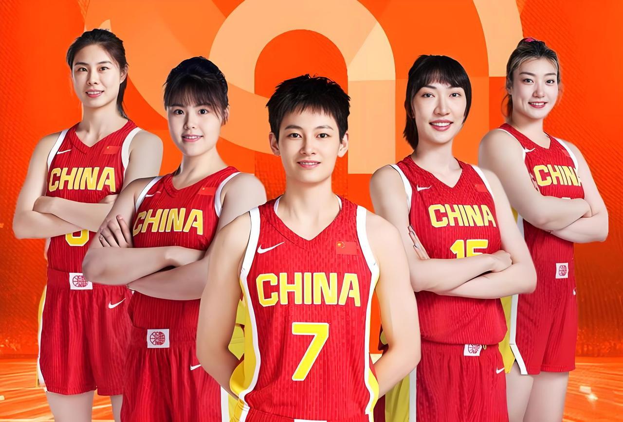 要说中国女篮谁最强，还真不好直接下结论。就拿李月汝来说，她是中国女篮第一中锋，在