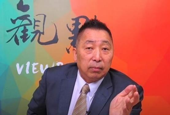 唐湘龙一棍敲醒台湾人，唐湘龙在节目中发表爆炸性的言论，他在谈到大陆对台湾的态度时