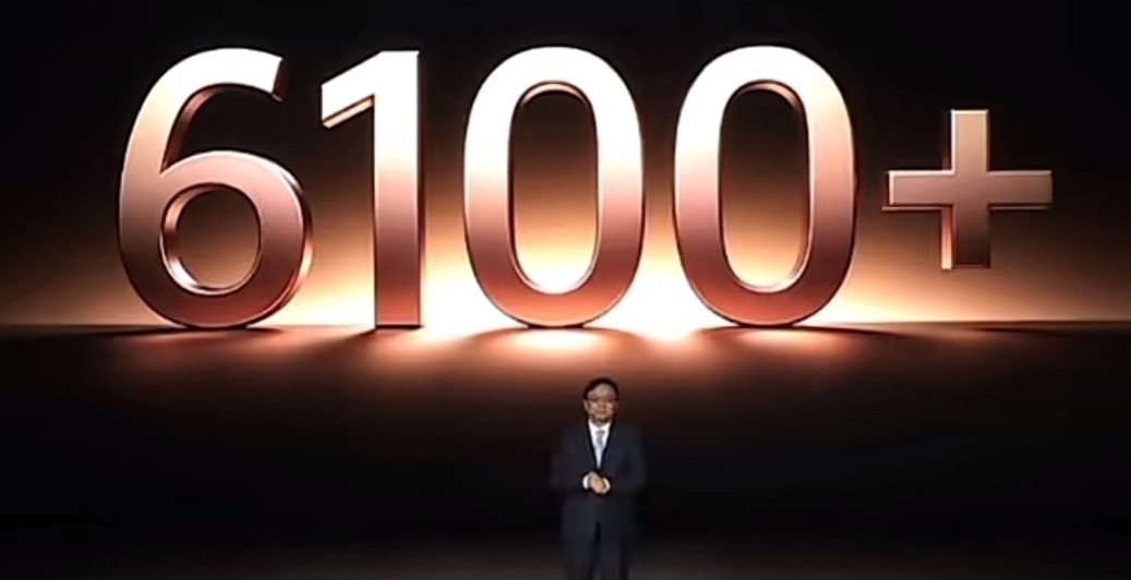 王传福今天闷声干了一件大事：从6100到20000座闪充站，比智驾兜底更吓人