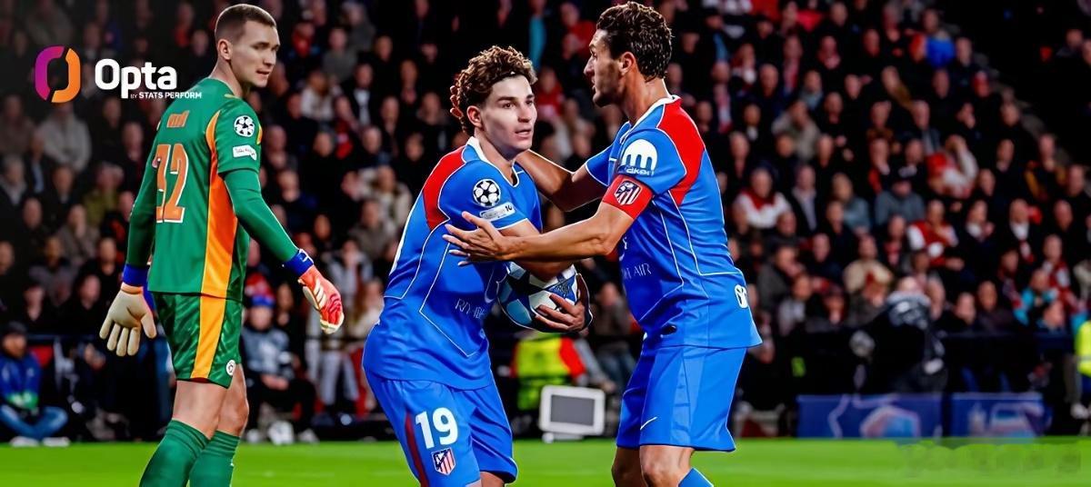 别再说他“未来可期”了。阿尔瓦雷斯用效率证明，格列兹曼的39球欧冠纪录，并非遥不