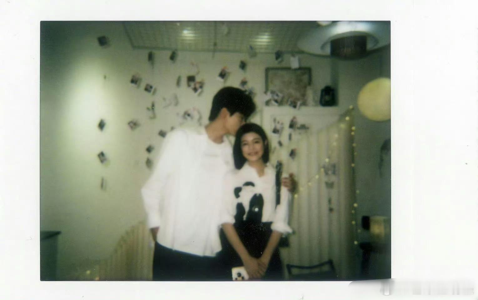 陈妍希周柯宇跟官宣似的剧宣的时候岁月静好，哪天变成真的粉丝要哭了，哈哈哈